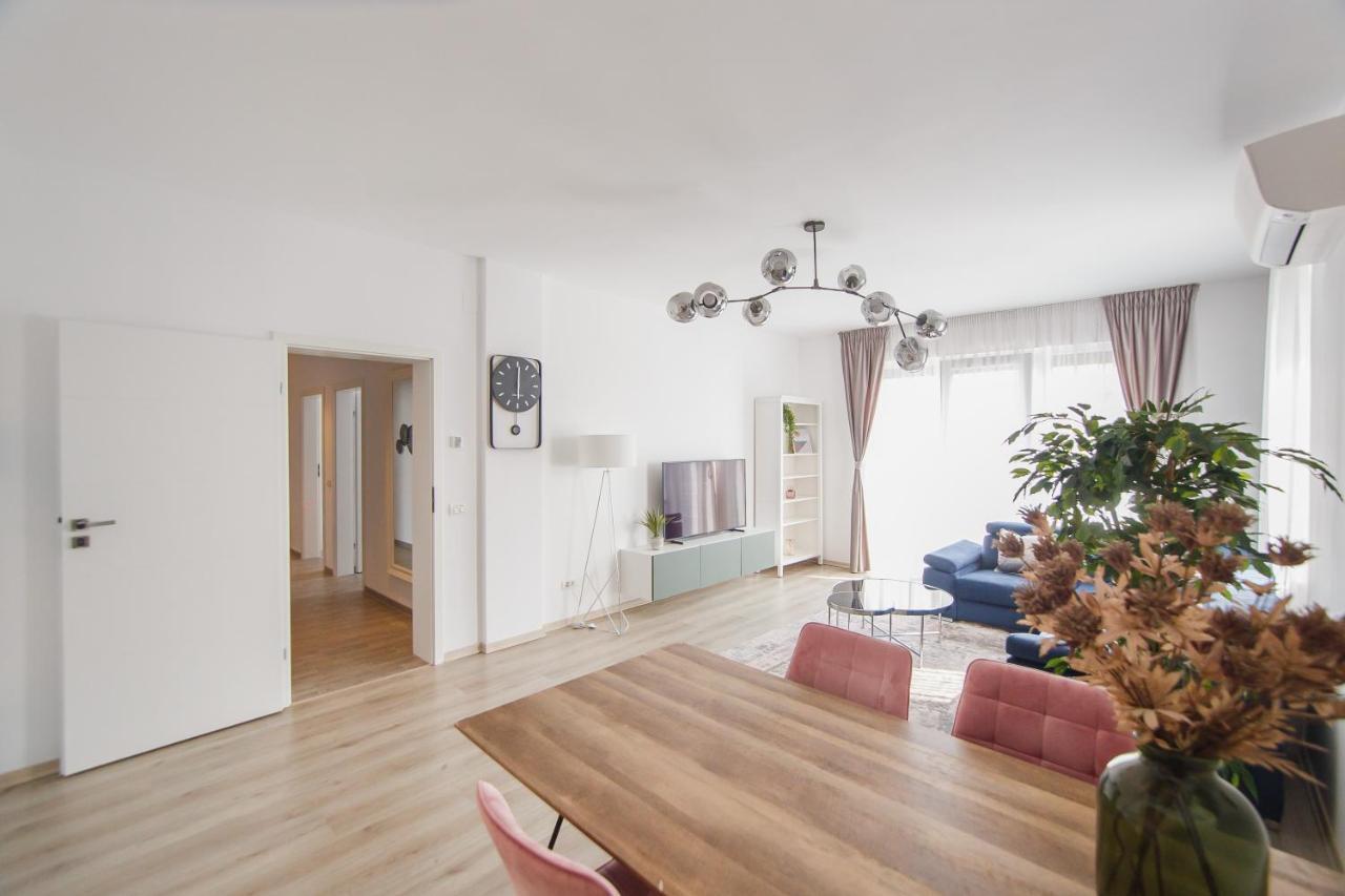 Perfect Harmony At Eas Residence Oradea Exterior foto